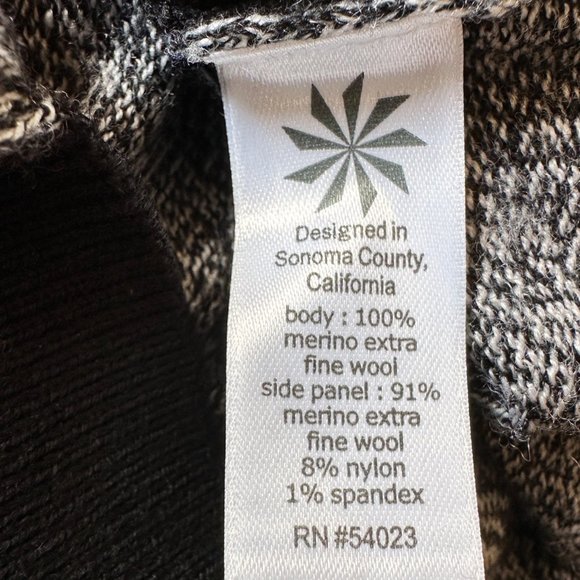 Athleta Dress Gray Black Merino Wool Sweater Midi Sleeveless Knit Athletic Dress - Picture 7 of 9